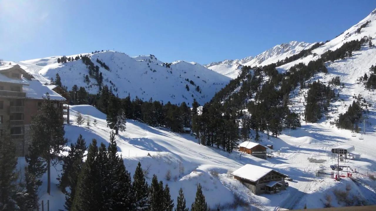 Stylish Ski-In Ski-Out 3 Bed Apartment, Arc 1950 Les Arcs  Appartamento Les Arcs (Savoie)